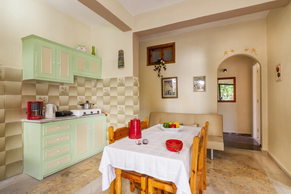 Ipsos Marias Apartments Extérieur photo